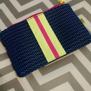 IPSY makeup bag